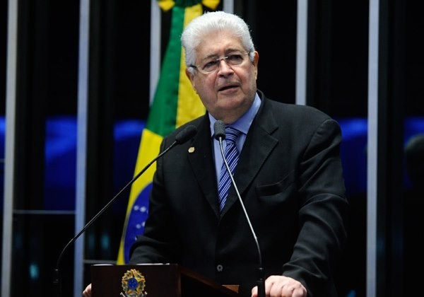 Roberto Requião (PT)