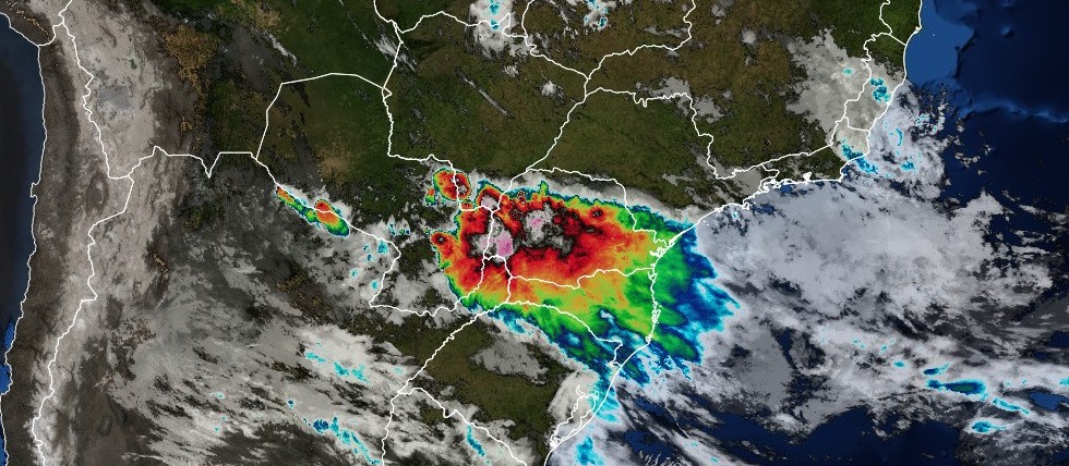 Domingo de chuva em todo o Paraná