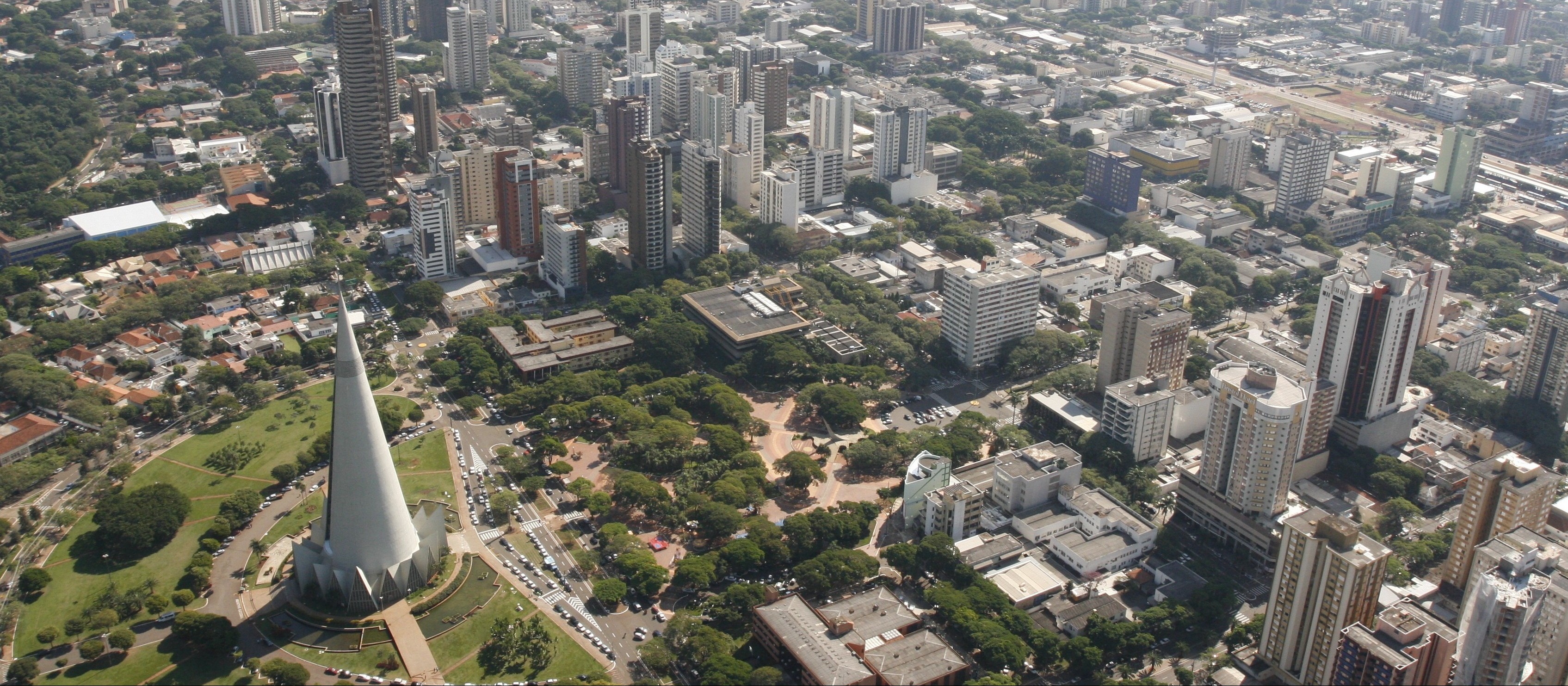 Confira o que abre e o que fecha nesses próximos dias