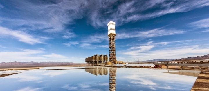 Sol na Caixa: bateria solar é capaz de abastecer uma pequena cidade