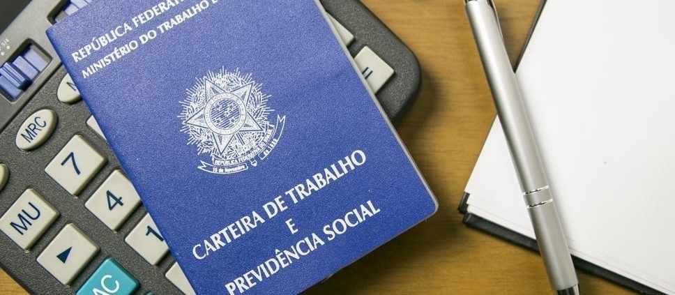 Dos 17 servidores, 15 estão aptos a se aposentar em Paranavaí e Loanda