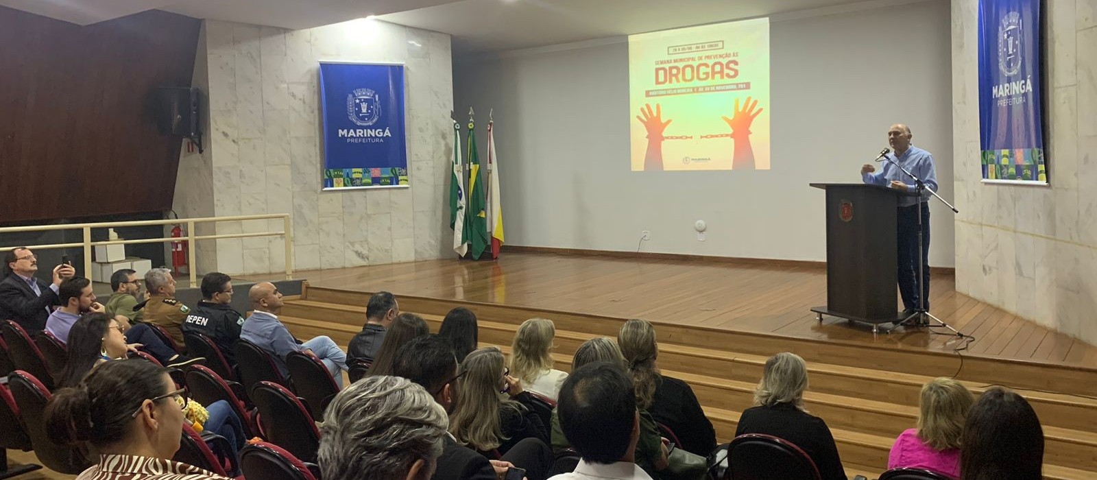 Prefeitura realiza ações de conscientização sobre uso de álcool e drogas