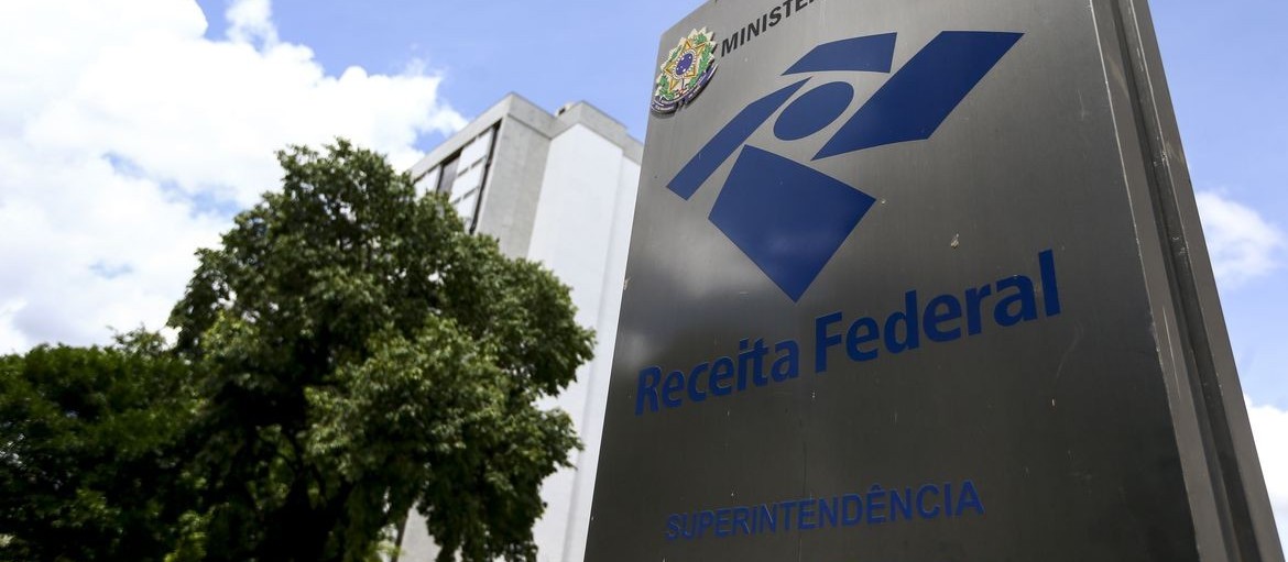 Operação da Receita Federal combate o comércio ilegal de eletrônicos em Cianorte