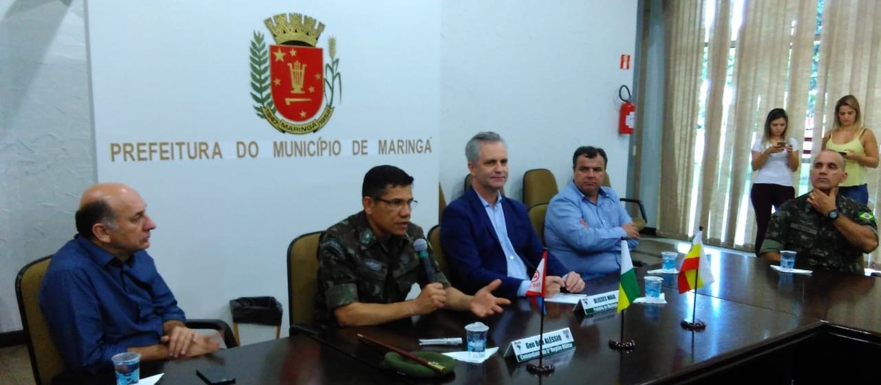 Comandante da 5ª Região Militar do Exército está em Maringá