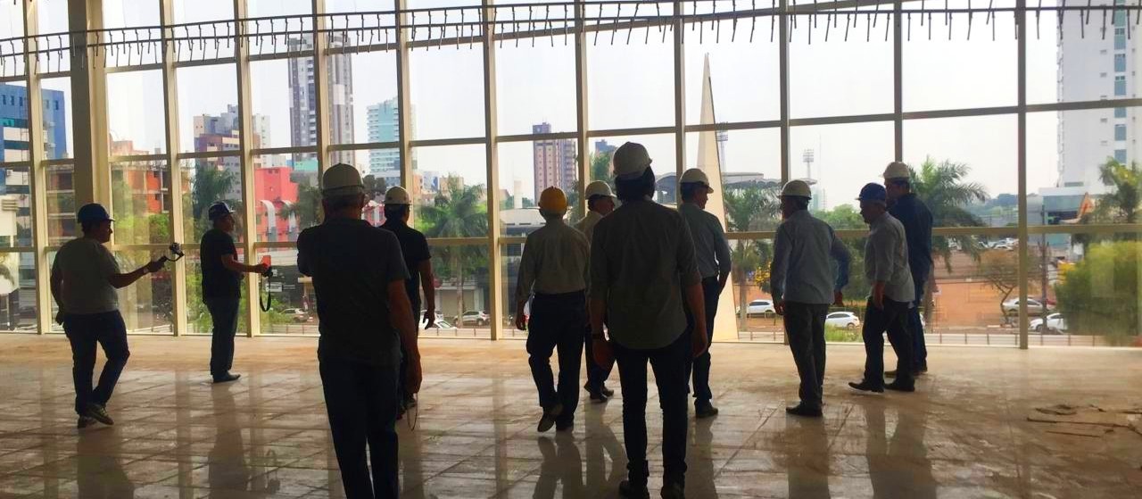 Prefeitura faz visita guiada em obra que deve ser inaugurada em novembro