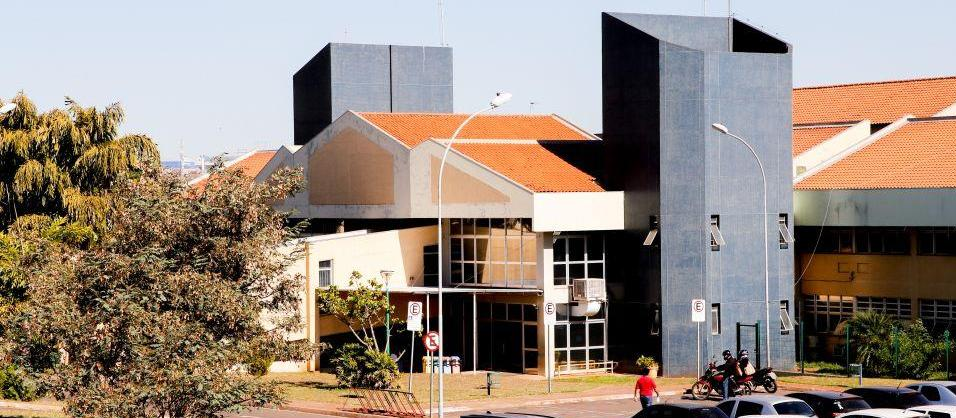 UPAs e Hospital Municipal mantêm vigilância privada