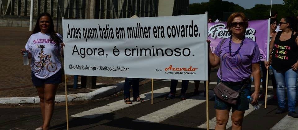 Ato público pede igualdade de gêneros e o fim da violência