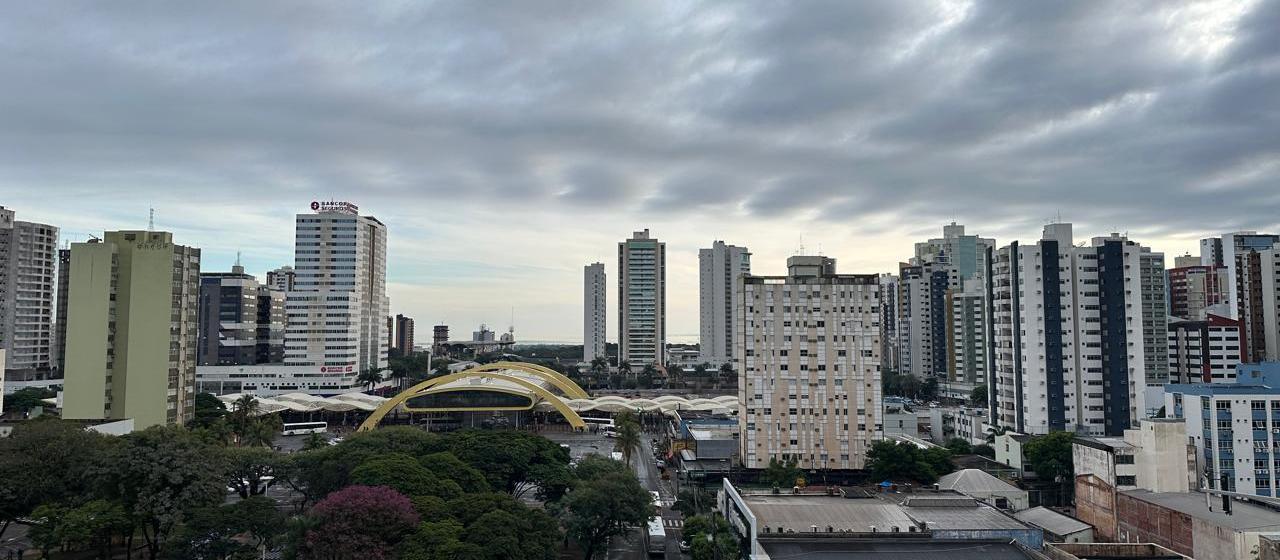 Instabilidade persiste em Maringá nesta sexta (6), mas com pouca chuva; veja os detalhes do fim de semana