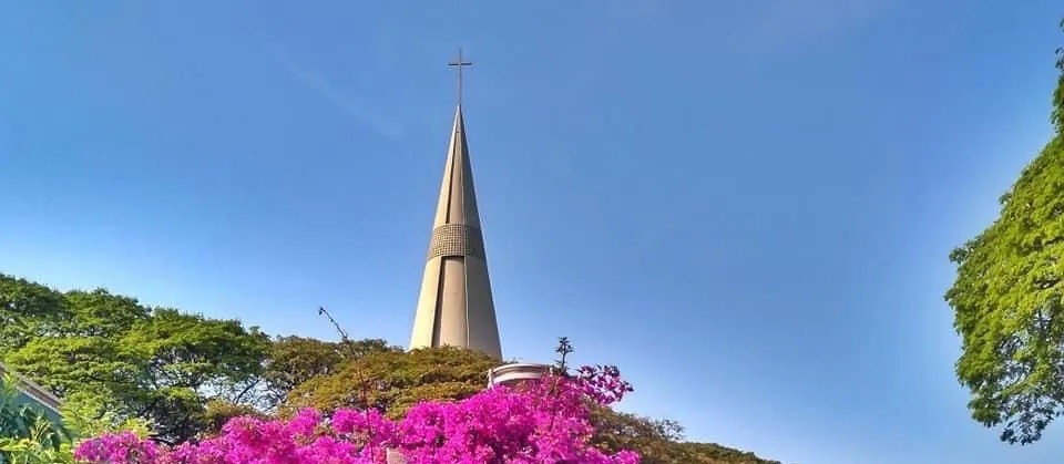 Tempo segue estável nesta quarta-feira, com máxima de 30°C em Maringá