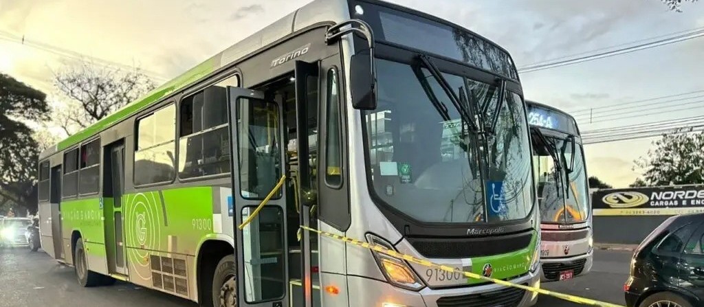 Cadeirante é atropelado por ônibus em Maringá