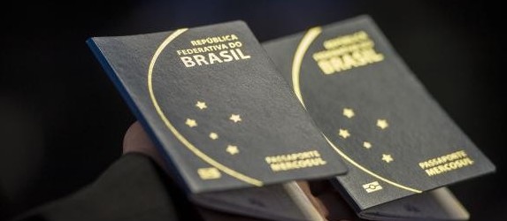 Procura por passaportes teve aumento de 8% em Maringá