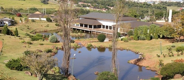  Lago onde carpas morreram pode estar contaminado