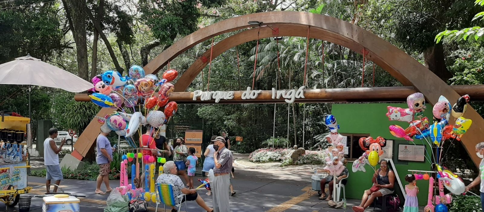 Maringaenses aproveitam o feriado para visitar o Parque do Ingá