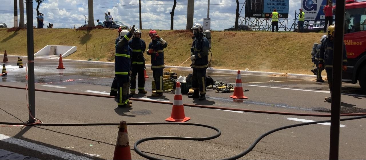 Simulação de acidente grave mobiliza equipes de salvamento