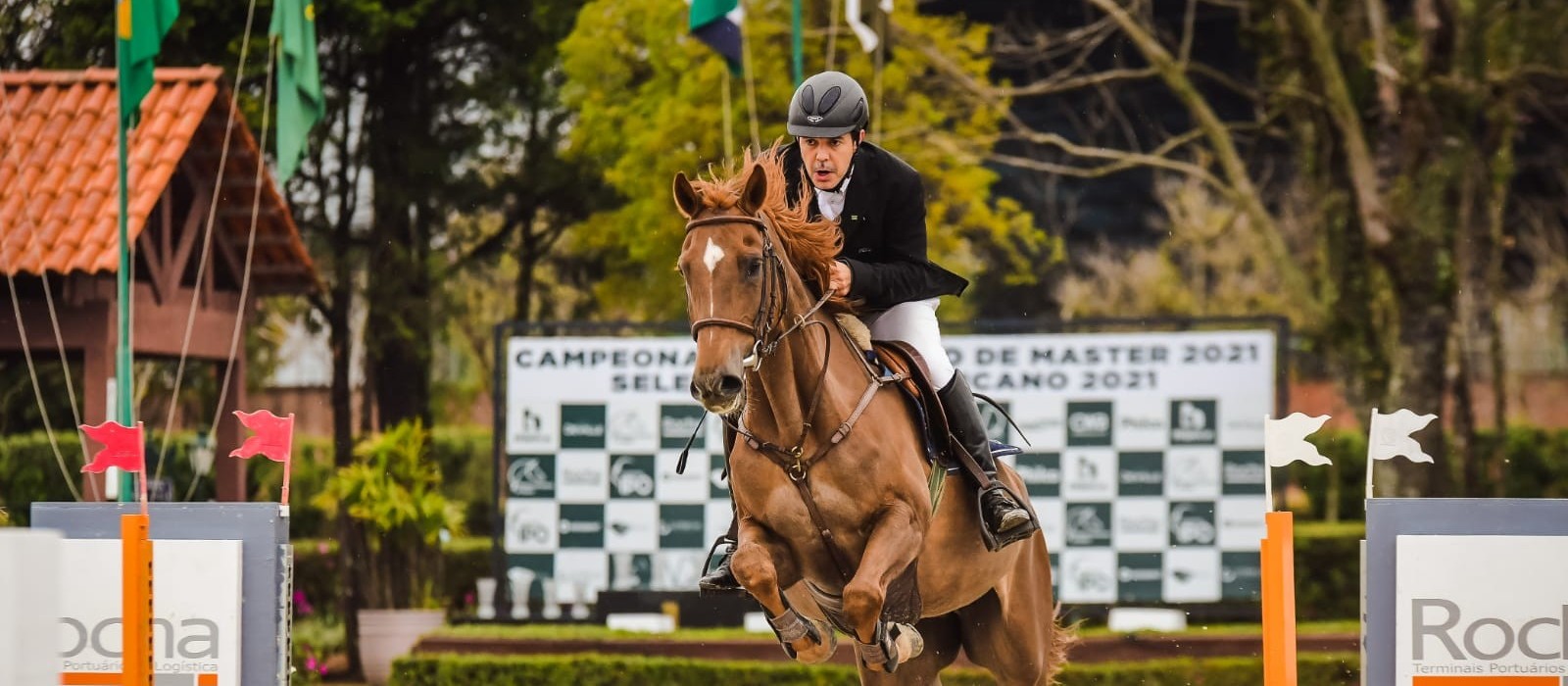 Maringaense leva o título de campeão brasileiro de hipismo