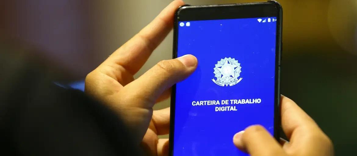 Agência do Trabalhador oferece 802 vagas nesta segunda (26)