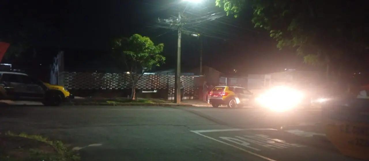 Motociclista que exibiu partes íntimas para adolescente em Maringá é preso pela PM