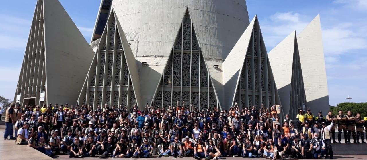 Encontro em Maringá atrai motociclistas de 40 cidades do país