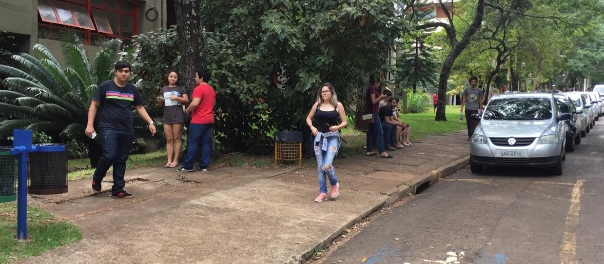 Começa o vestibular da UEM