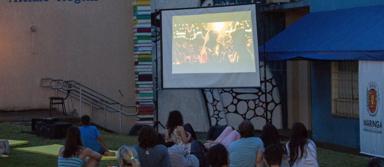 Projeto ‘Cinema a Céu Aberto’ ocorre nessa quarta-feira (30)