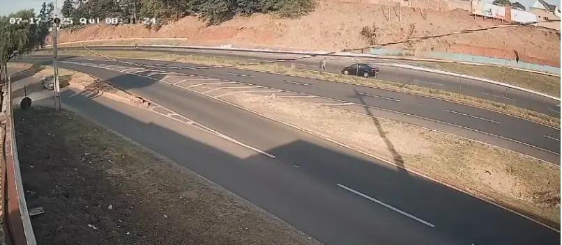 Mulher morre atropelada na BR-376
