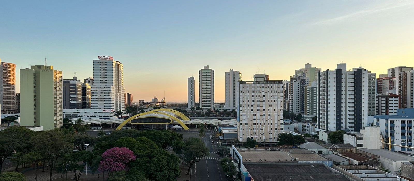 Maringá terá tempo firme e seco nesta sexta-feira (21)