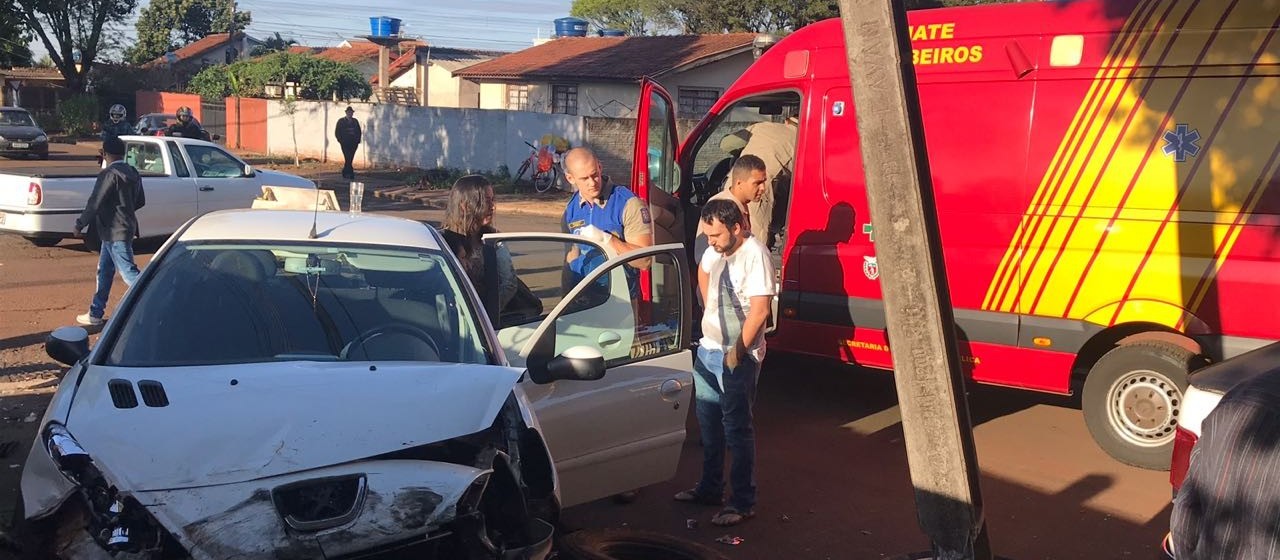 Motorista fica ferida em acidente no Conjunto Borba Gato