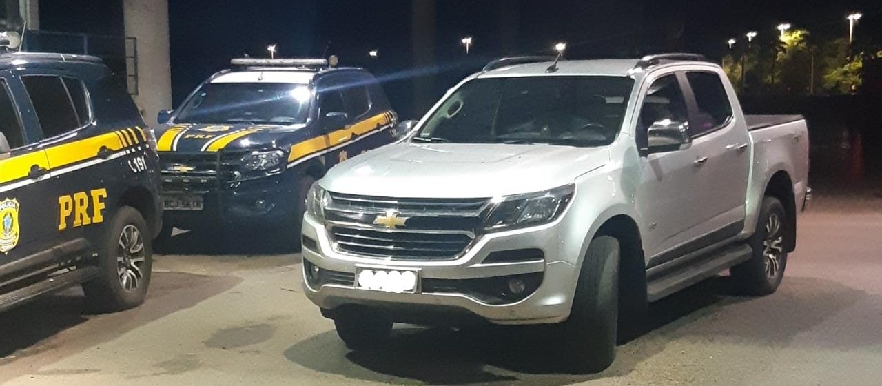 Caminhonete roubada em Paraíso do Norte é recuperada pela PRF em Guaíra