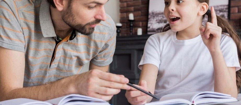 Especialista dá dicas para acompanhar a aprendizagem dos filhos