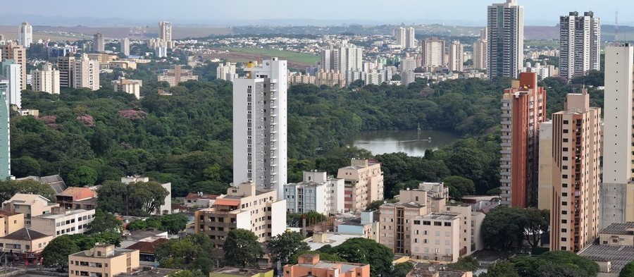 Confira o que abre e o que permanece fechado em Maringá