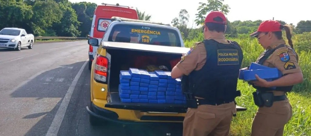 Veículo carregado de maconha é abandonado após acidente na PR-323