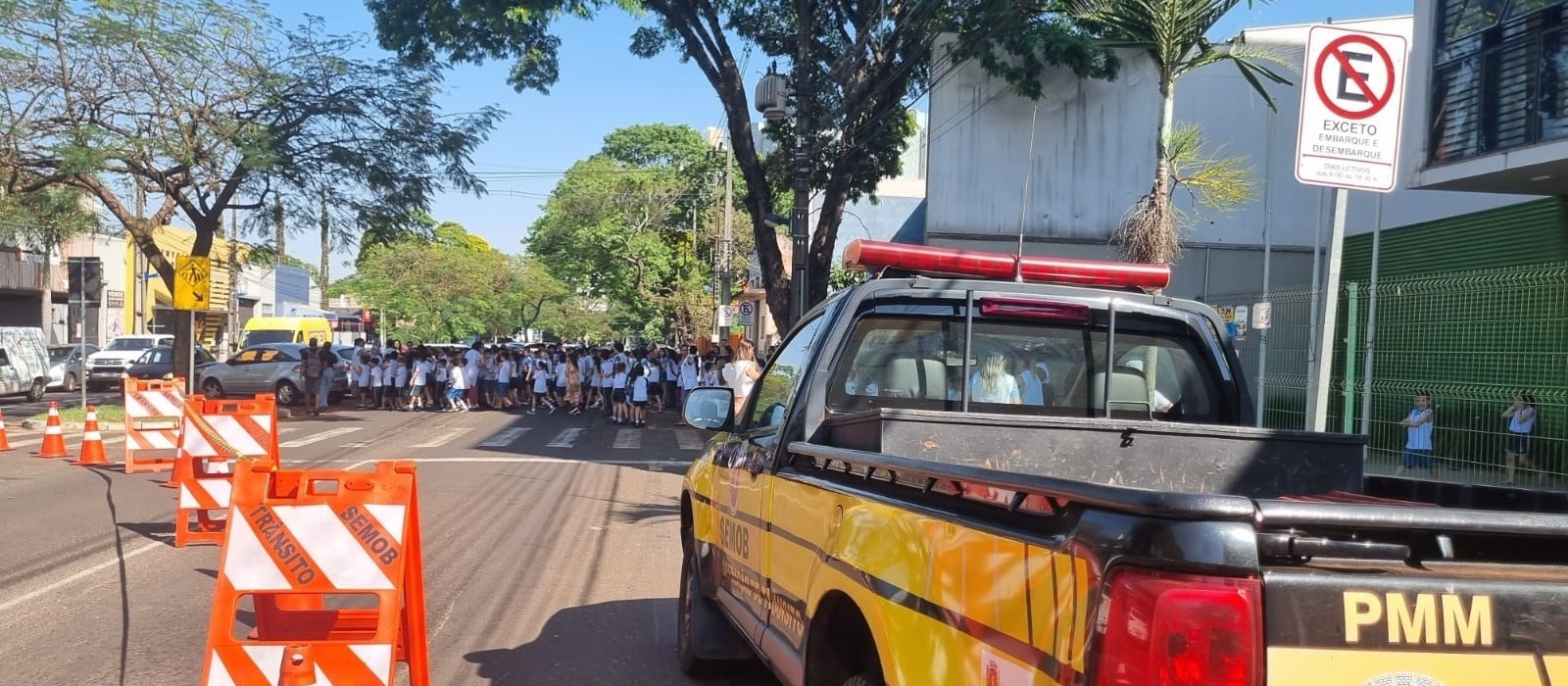 Evacuação em escolas municipais e acidente no centro chamam atenção 