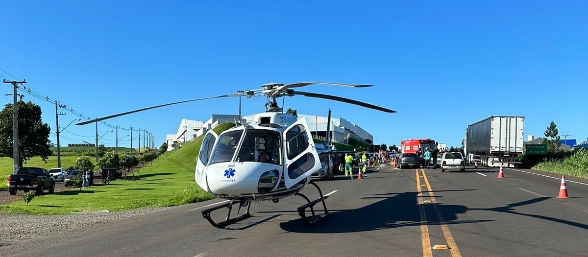 Acidente entre dois carros na PR-444 deixa uma pessoa morta