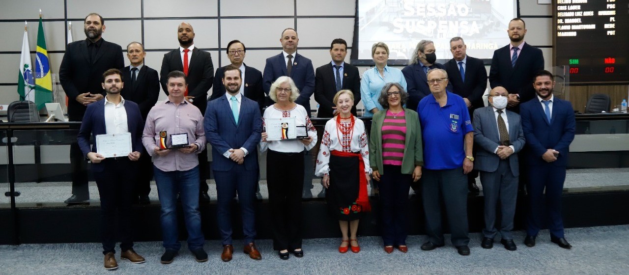 Comunidade ucraniana de Maringá é homenageada pela Câmara