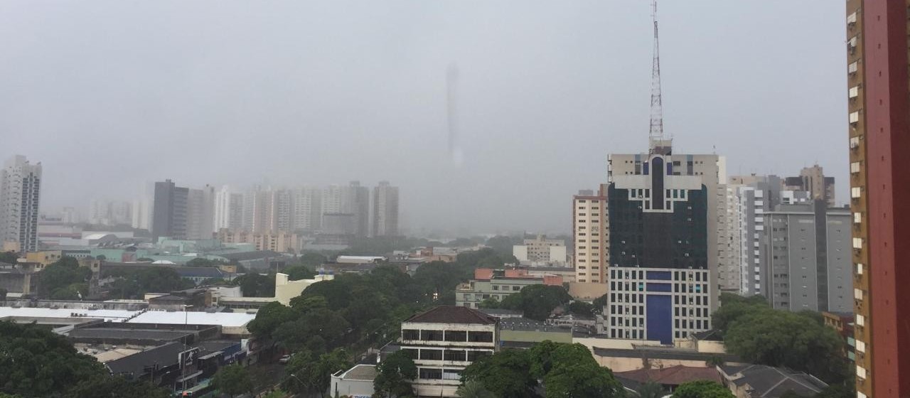 Com 98mm, Maringá registra em 24h quase todo o volume de chuva esperado para o mês