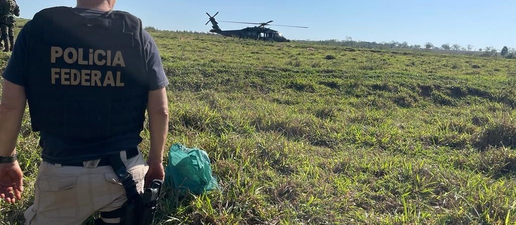 PF e FAB apreendem droga arremessada de avião no Noroeste do estado