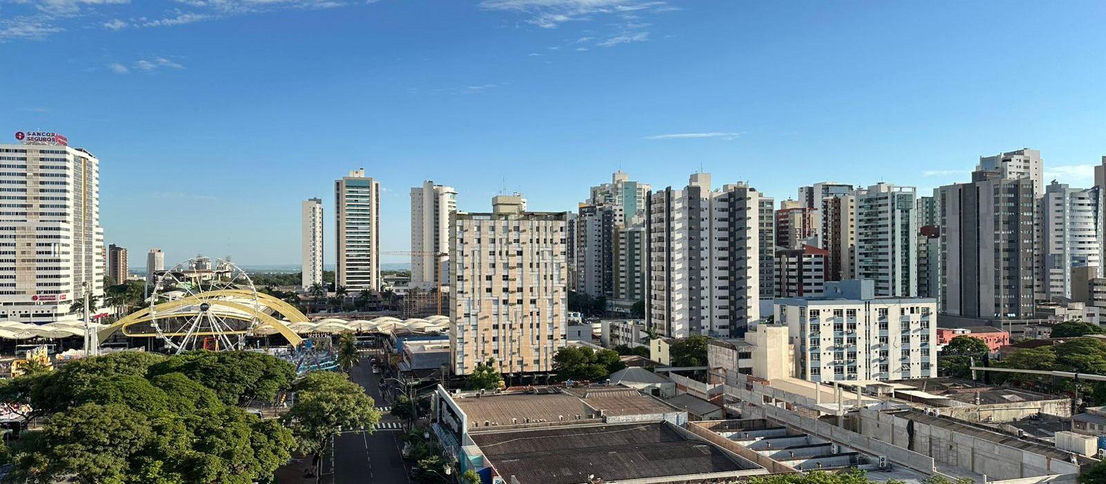 Tempo segue firme e quente em Maringá nesta terça (27)