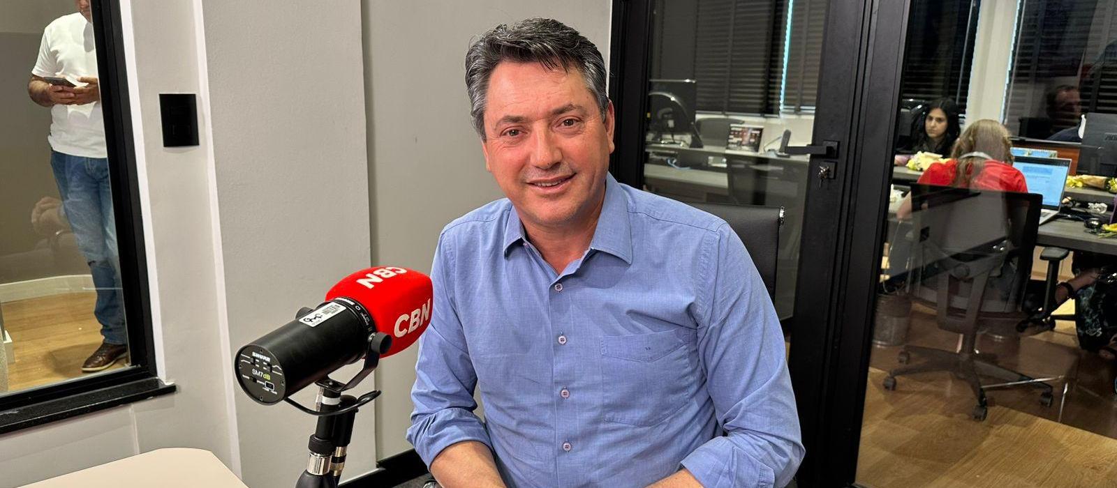 Ratinho Júnior renuncia ao cargo para se candidatar a presidente da República, diz deputado