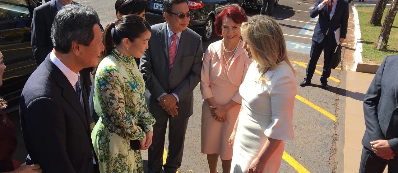 Princesa Mako é recebida pela governadora Cida Borghetti