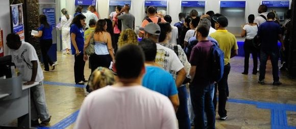 Agências bancárias funcionam normalmente até quinta (28)