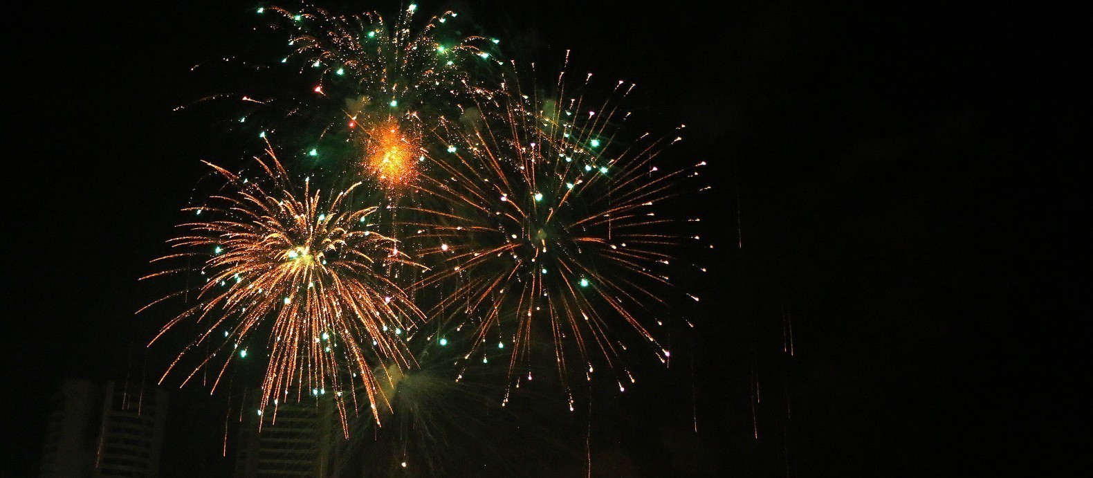 Maringá tem queima de fogos na virada