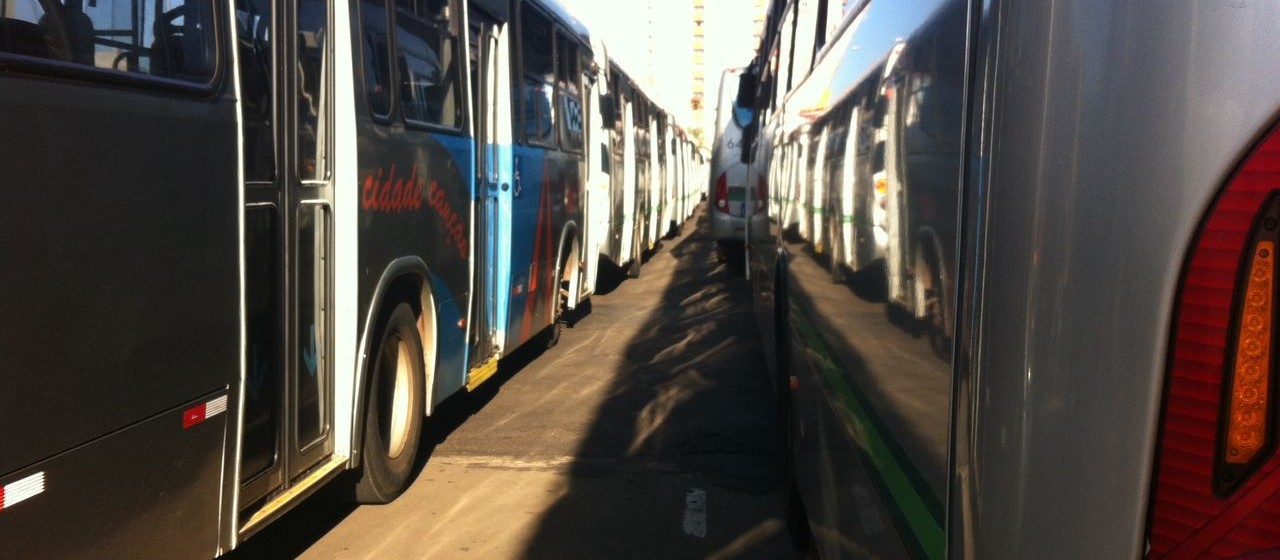 TCCC comprou ônibus mais confortáveis como queria prefeitura