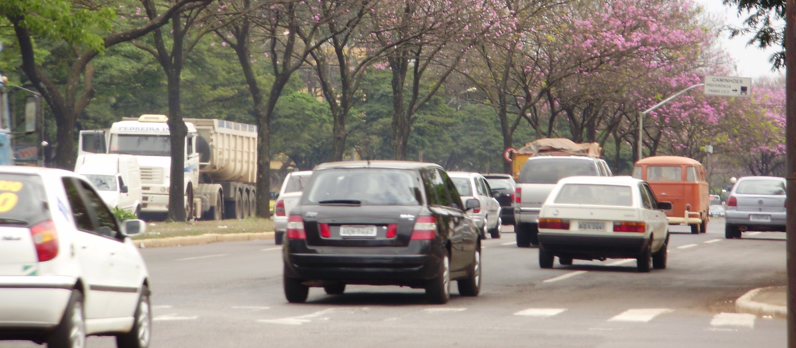 Durante tarde violenta duas pessoas morrem no trânsito de Maringá