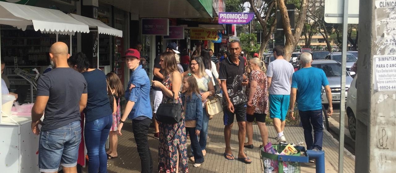 Dia dos Pais movimenta comércio maringaense