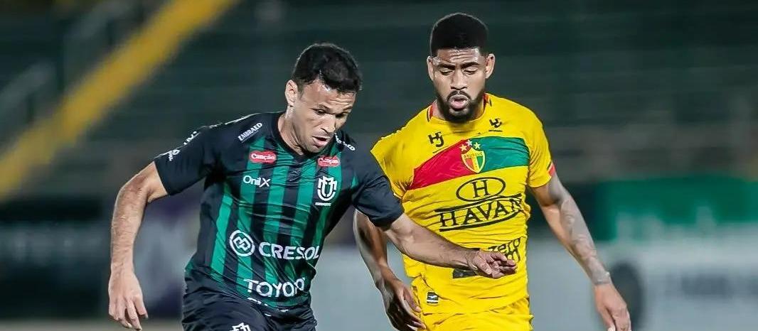 Maringá FC perde para o Brusque em casa e amplia jejum de vitórias