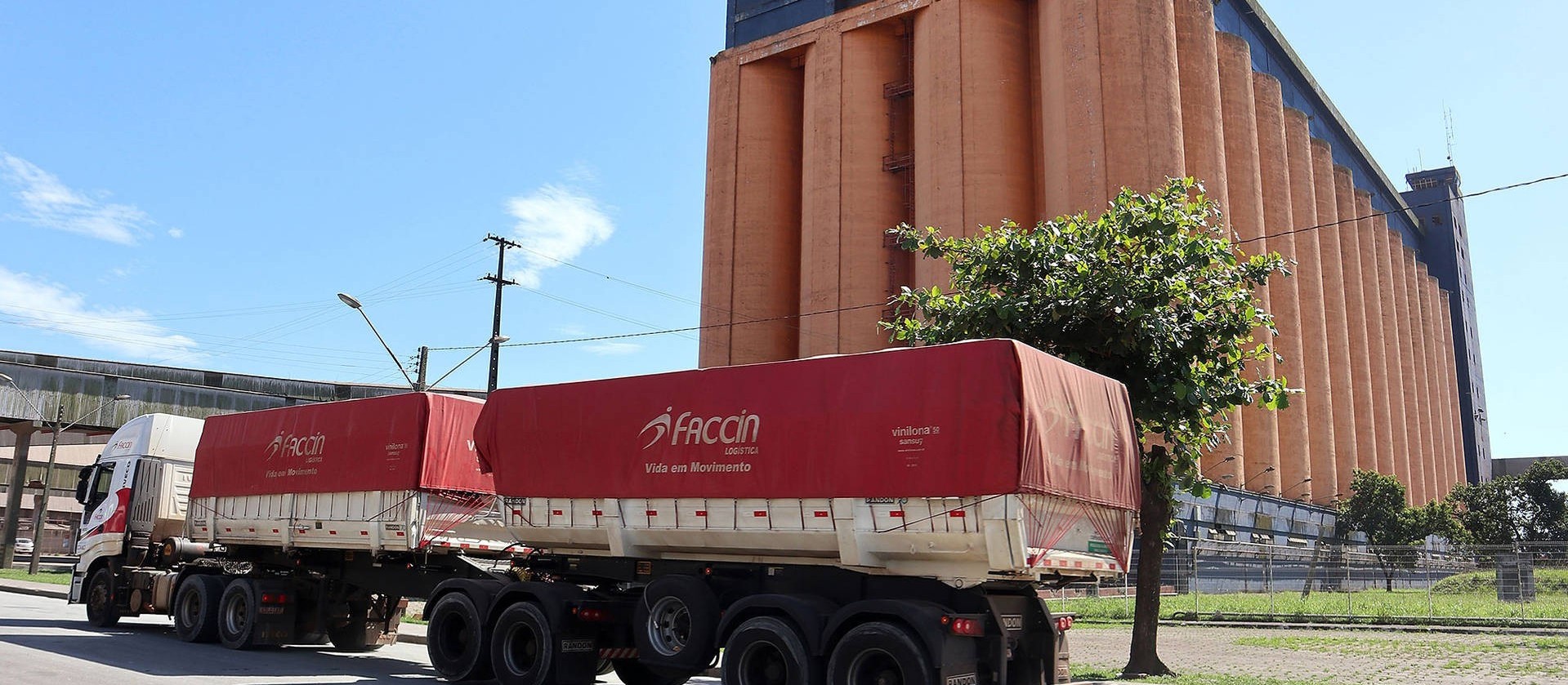 Faltam armazéns para guardar a safra de grãos