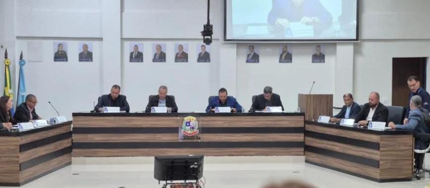 Câmara de Sarandi aprova aumento de vereadores, reajuste de salários e retorno de diárias