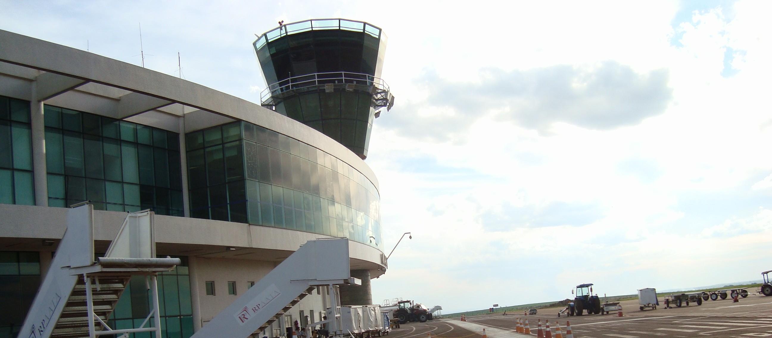 Superintendente nega risco de rebaixamento de categoria do aeroporto de Maringá