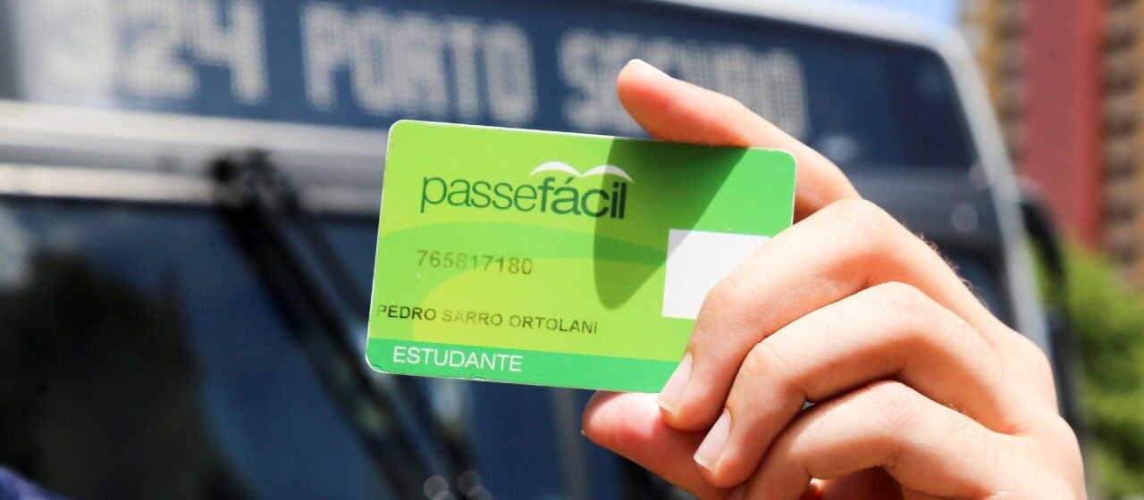 Apenas 30% dos beneficiários do passe do estudante fizeram o recadastramento