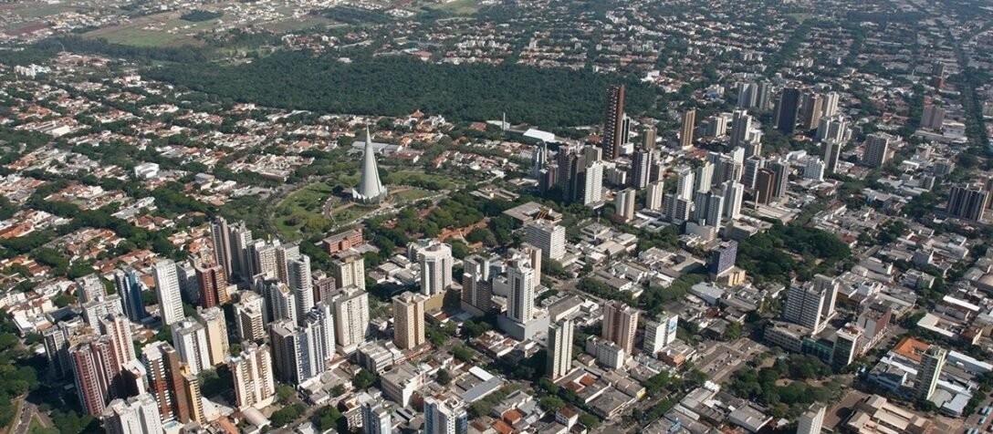 Veja o que abre e o que fecha neste fim de semana em Maringá